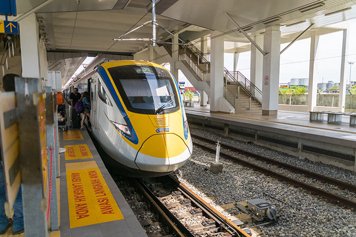 KTM opera trenes de alta velocidad ETS en Penang