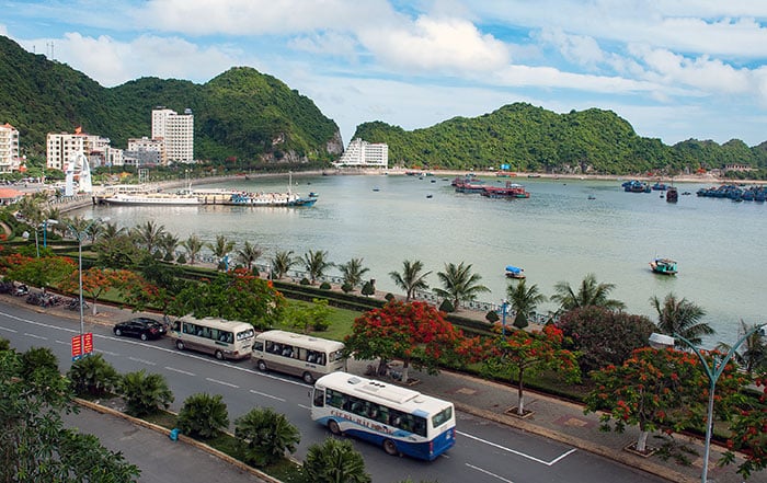 Tours organizados desde Hanoi a la Bahía de Halong