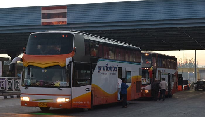Autobús directo de Bangkok a Vientiane