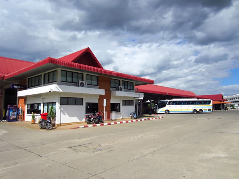 Llegada en autobús a Chiang Rai.