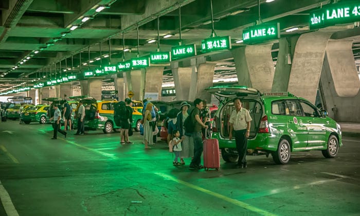 Desde el aeropuerto de Suvarnabhumi a Hua Hin en taxi