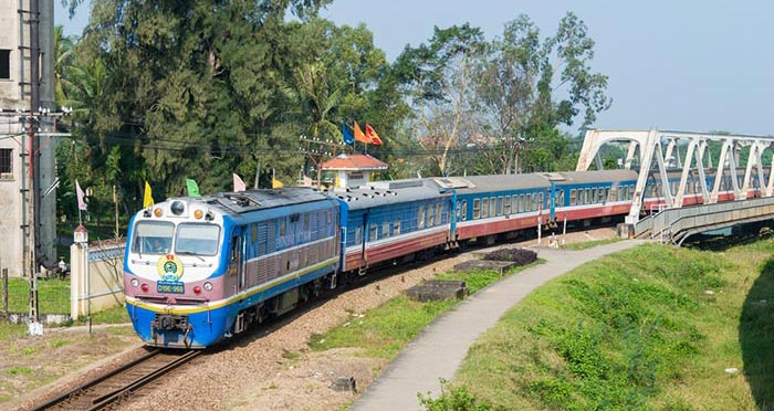 Hue a Phong Nha en trenes y autobuses