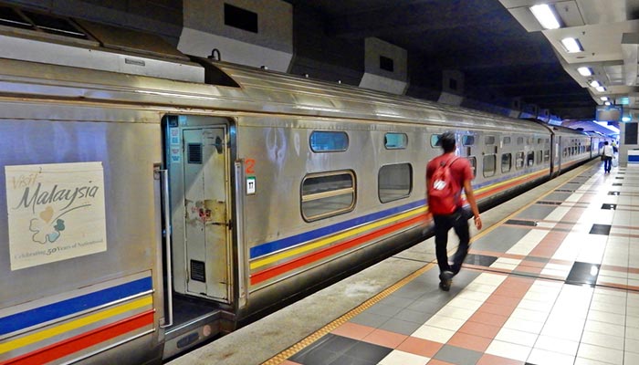 Johor Bahru a Singapur en trenes