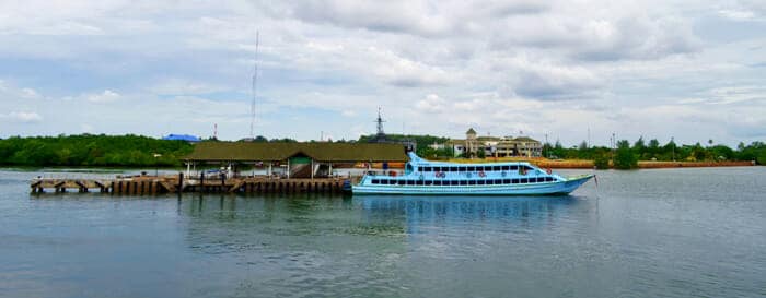 Del muelle de Klong Jilad en Krabi a Koh Lipe