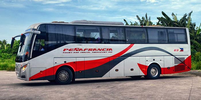 De Manila en autobús a Legazpi