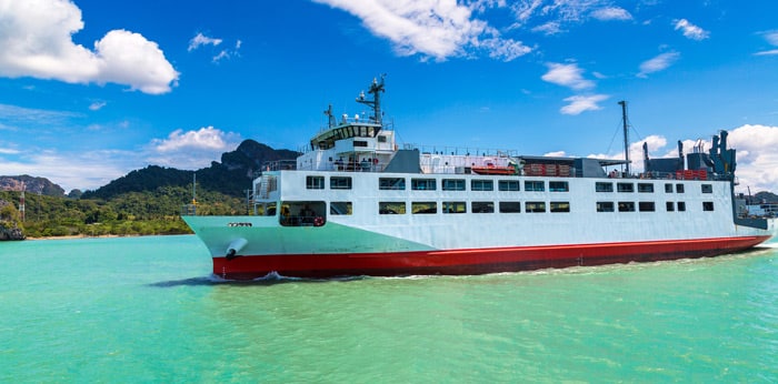 Seatran Discovery es una opción de ferry a considerar para viajar del Aeropuerto de Surat Thani a Koh Phangan.