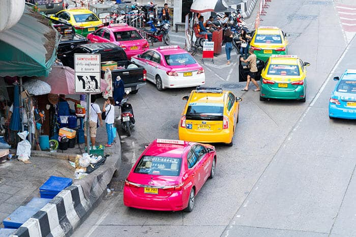De Bangkok a Khao Lak en taxi
