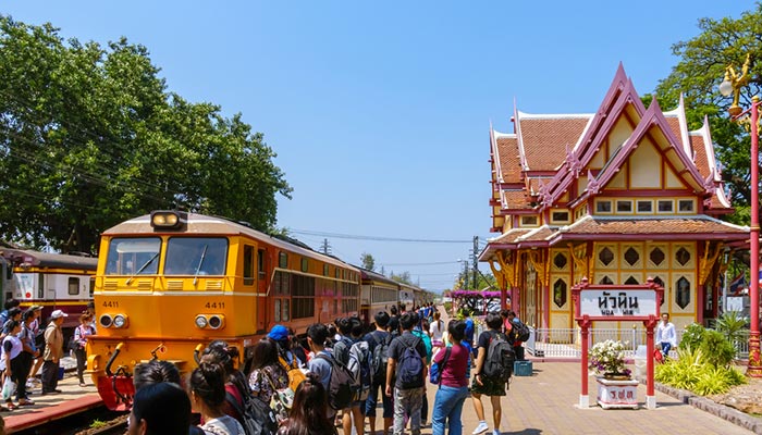 Hua Hin a Koh Samui en trenes y ferris