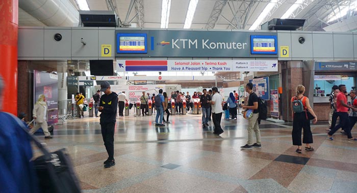 ¿Dónde comprar billetes para viajar en tren en Malasia?