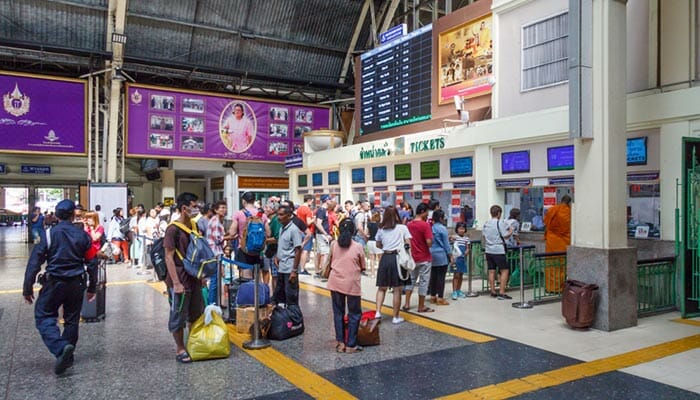 ¿Dónde comprar billetes para viajar en tren en Tailandia?